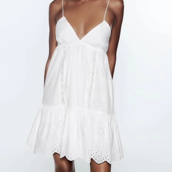 E.MですGILLIA♡ハワイ♡ZARA MINI DRESS Gillia Zara Dress - Chili/Moss/Black | Garmentory